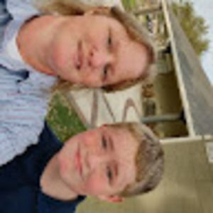 Meet your Posher, Kara